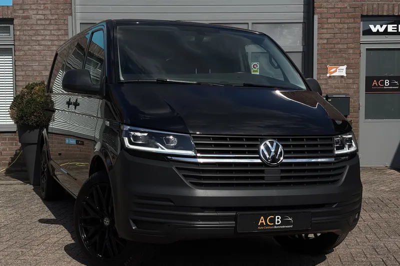 Volkswagen Transporter (2023)