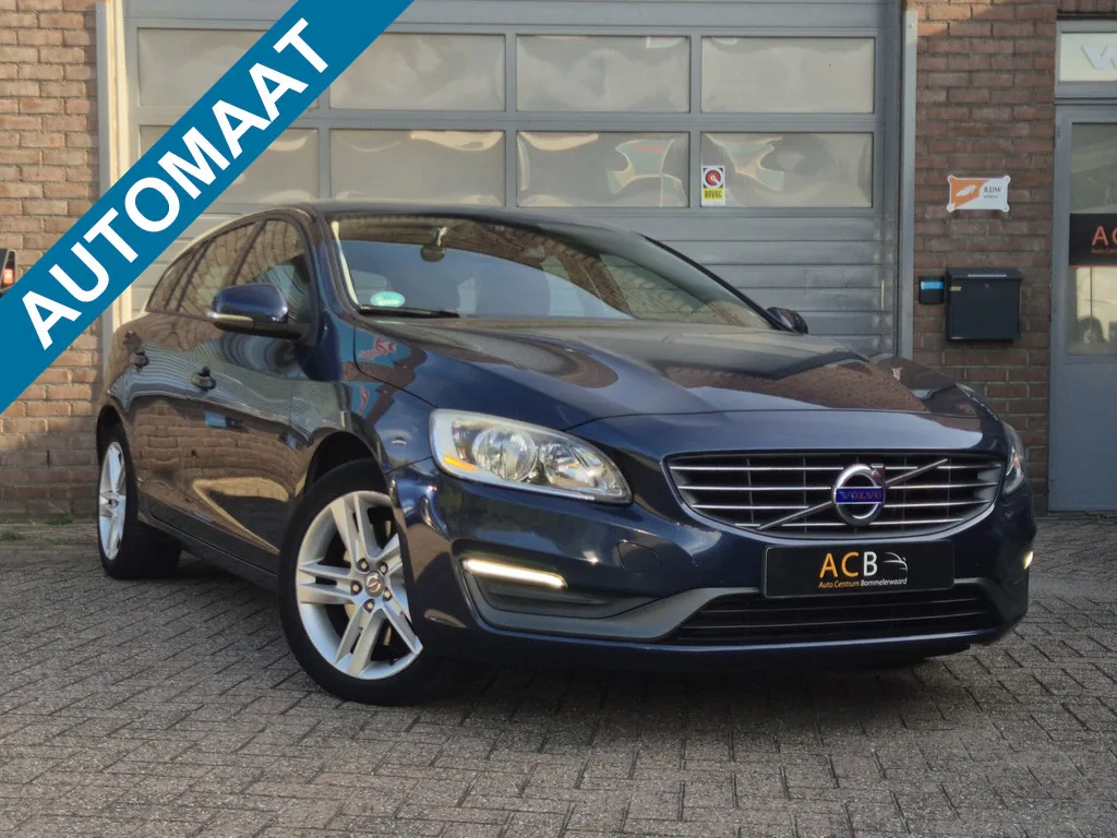 Volvo V60 (2014) — foto 1