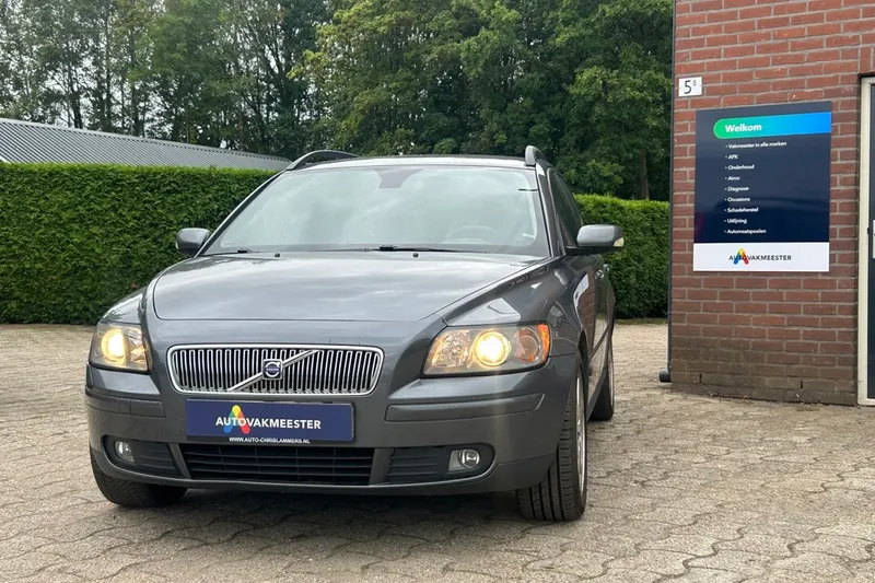 Volvo V50 (2006)