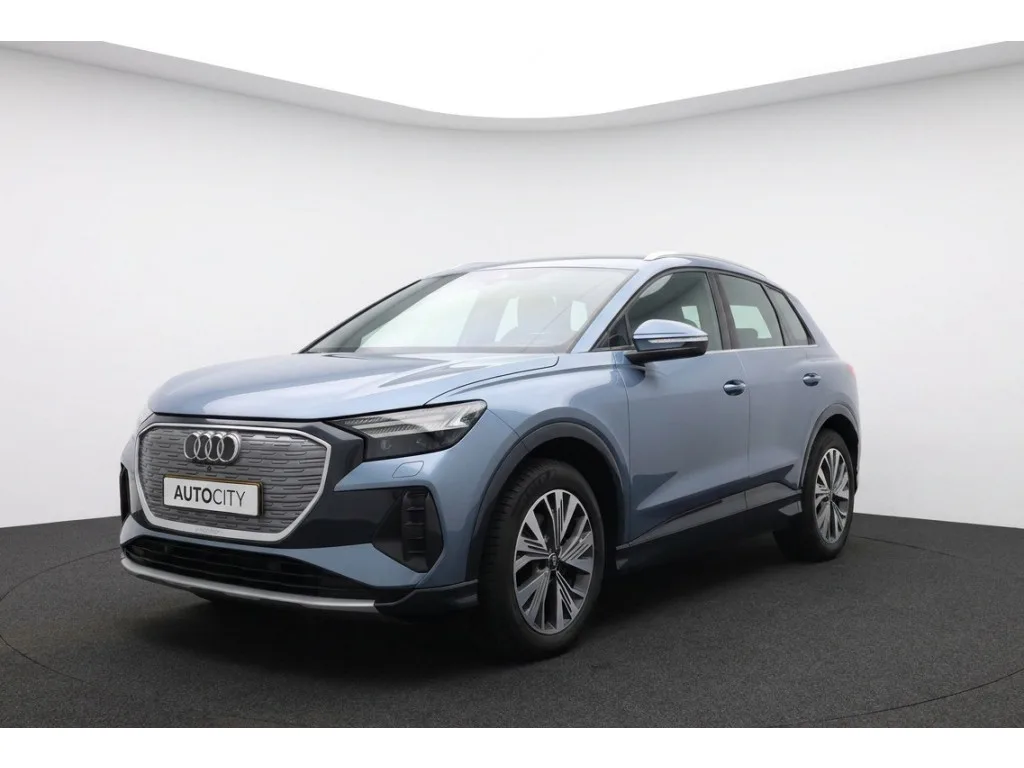 Audi Q4 e-tron (2021) — foto 1