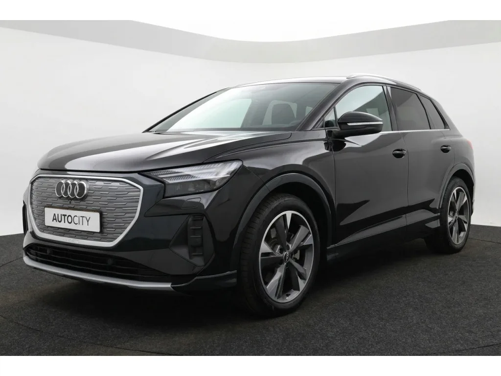 Audi Q4 e-tron (2021) — foto 1