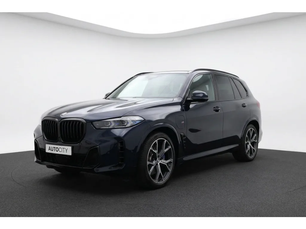 BMW X5 (2023) — foto 1