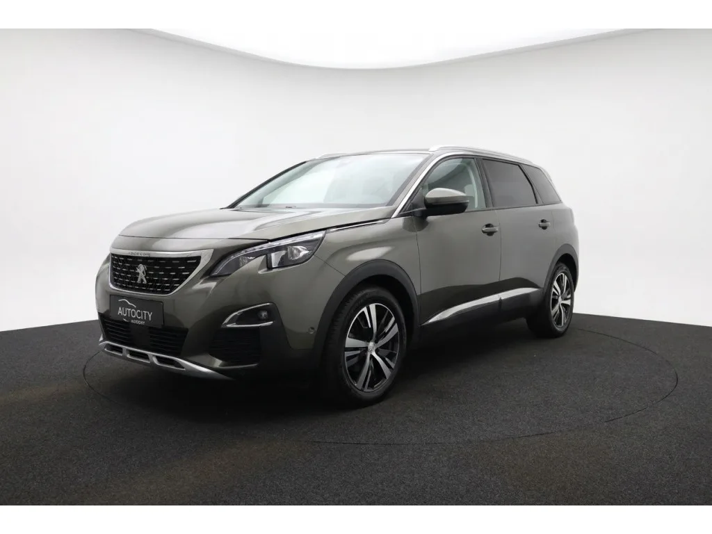 Peugeot 5008 (2019) — foto 1