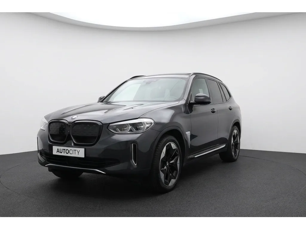 BMW iX3 (2021) — foto 1