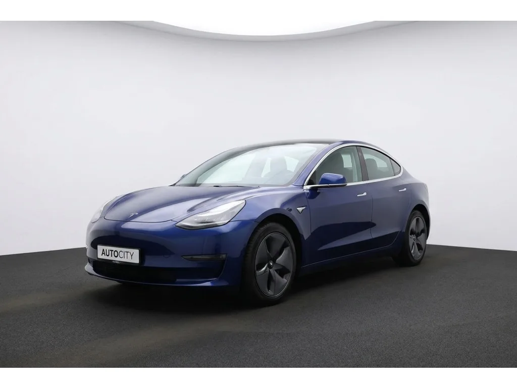 Tesla Model 3 (2020) — foto 1