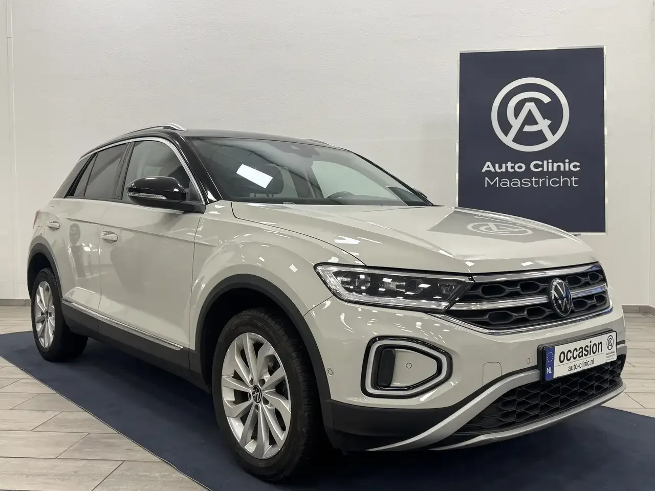 Volkswagen T-Roc (2022) — foto 1