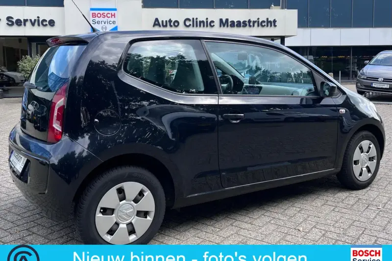 Volkswagen Up! (2012)