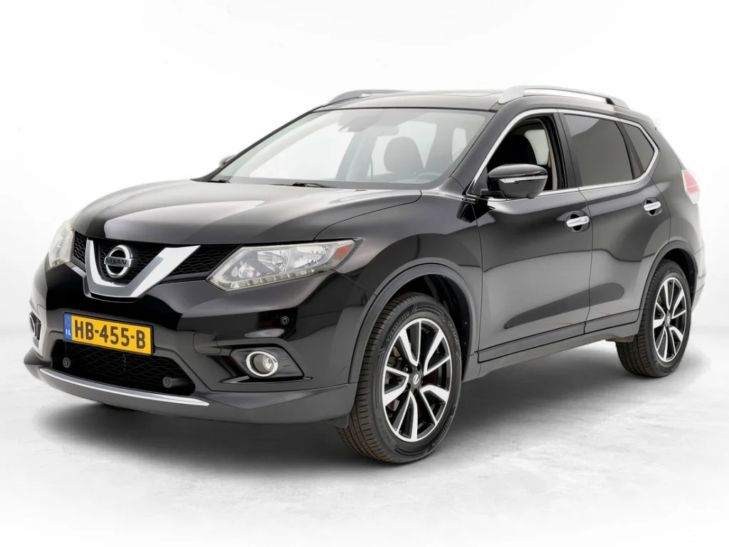 Nissan X-Trail (2015) — foto 1