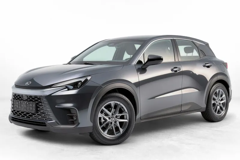 Lexus LBX (2026)