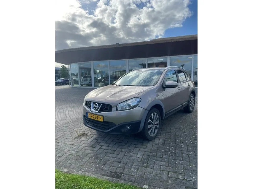 Nissan Qashqai (2010) — foto 1