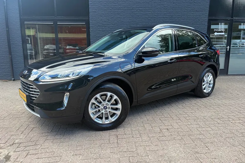 Ford Kuga (2021)