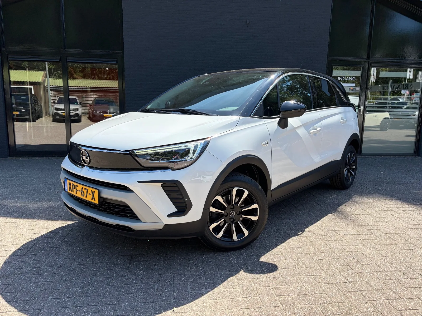 Opel Crossland (2023) — foto 1