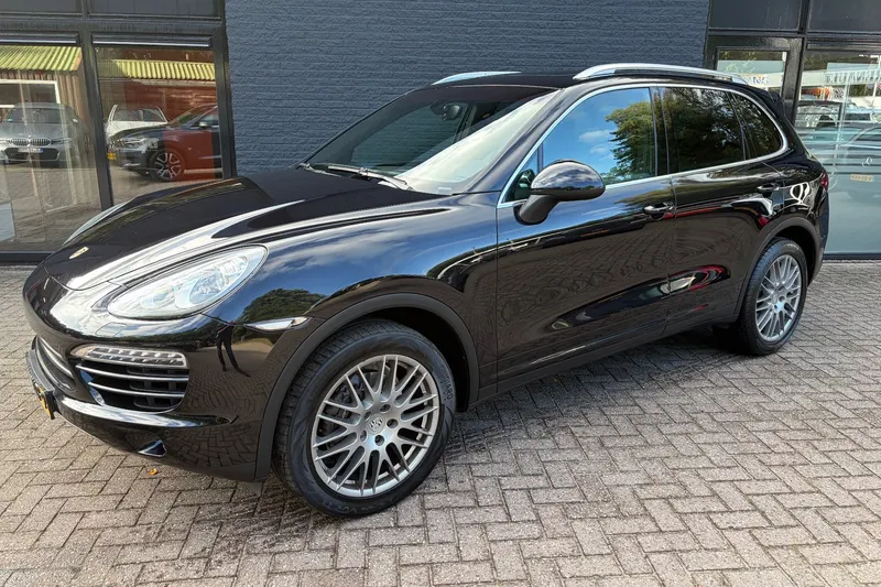 Porsche Cayenne (2011)