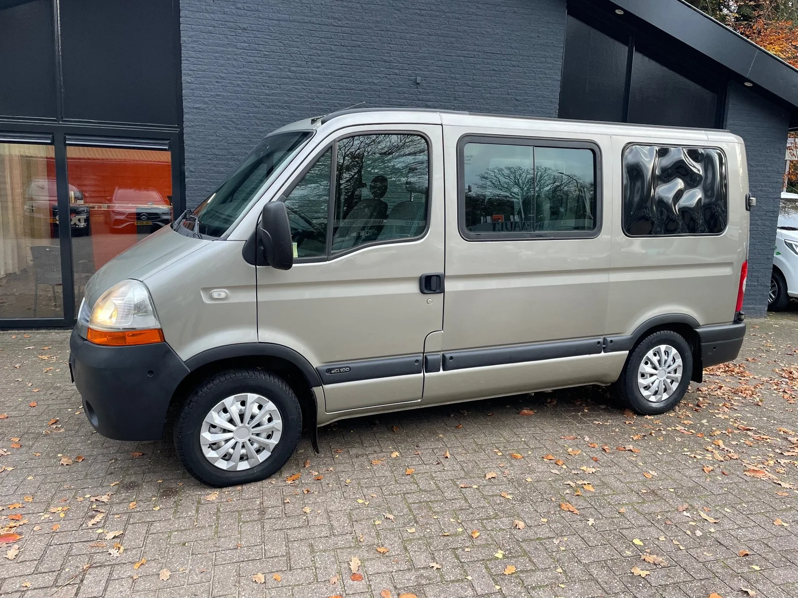 Renault Master (2009) — foto 1