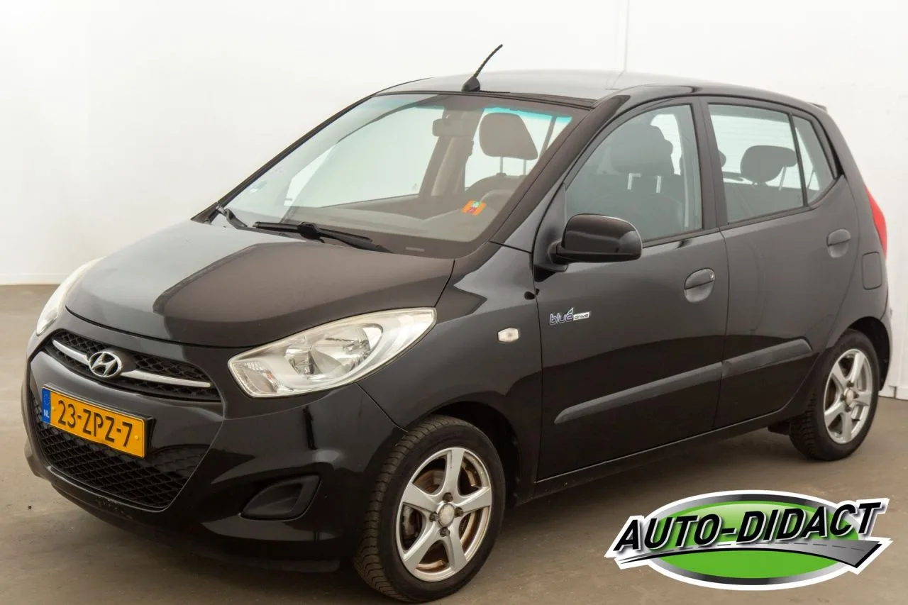 Hyundai i10 (2013) — foto 1