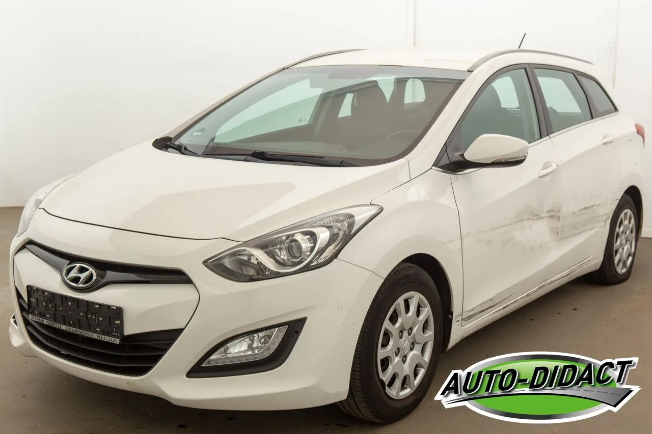 Hyundai i30 (2013) — foto 1