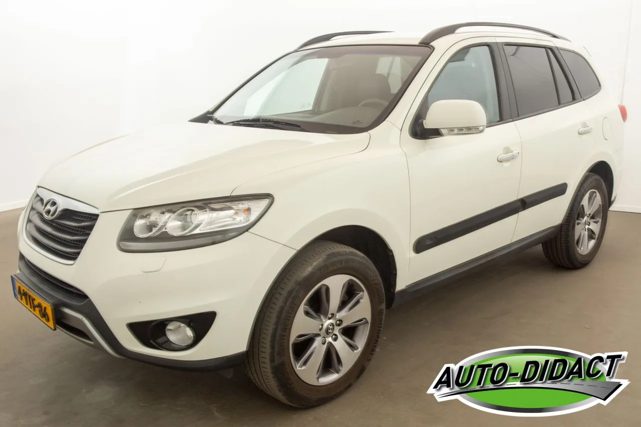 Hyundai Santa Fe (2012) — foto 1