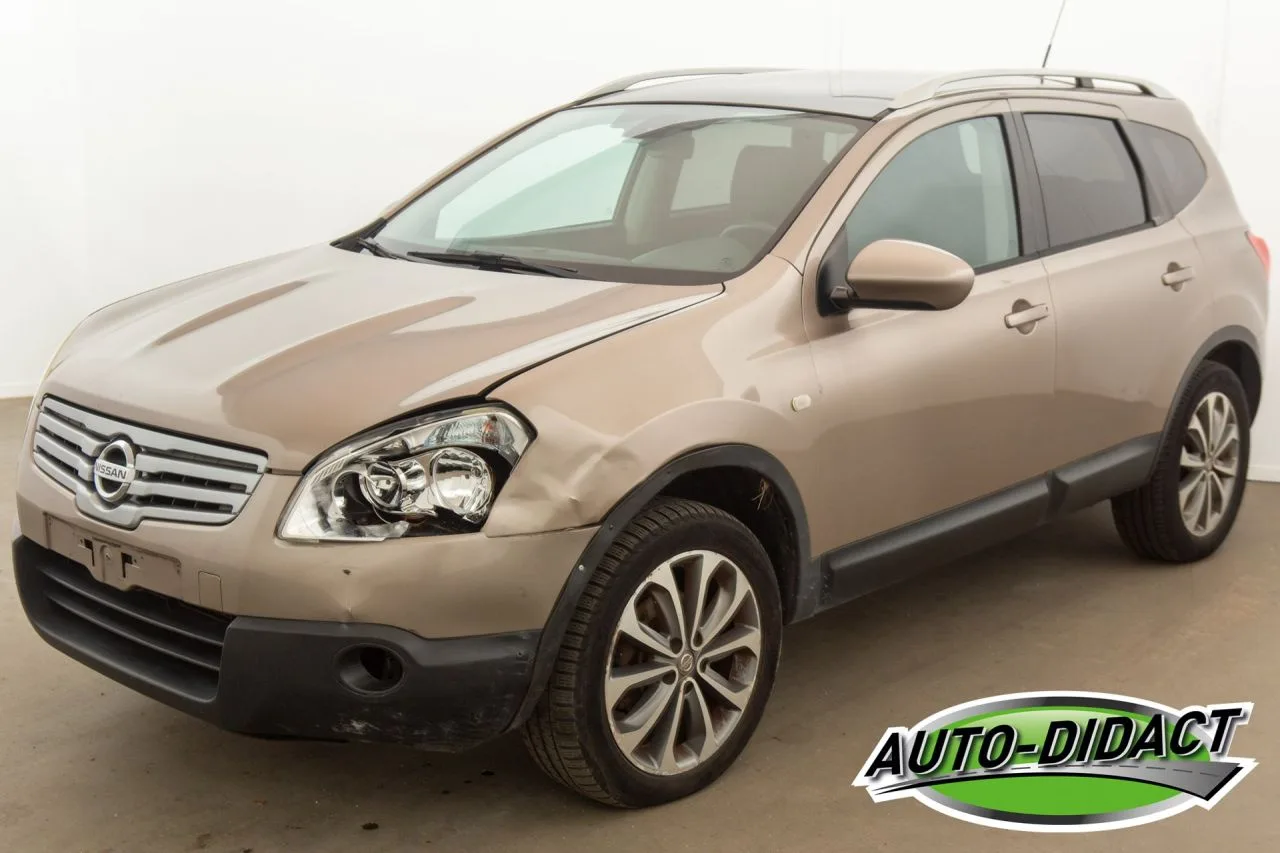 Nissan Qashqai+2 (2010) — foto 1