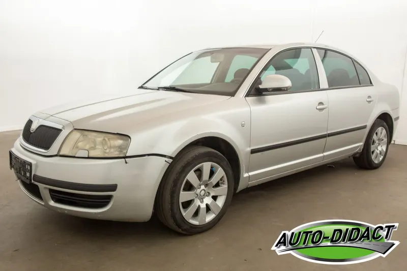 Škoda Superb (2007)