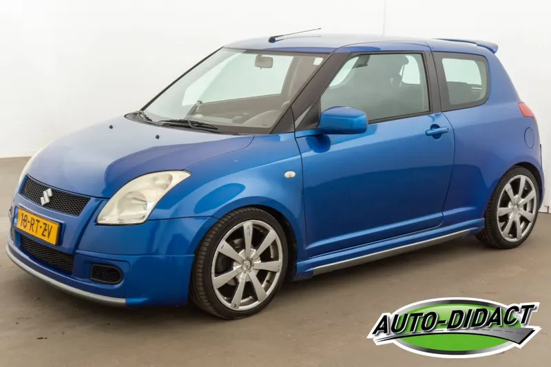 Suzuki Swift (2005)