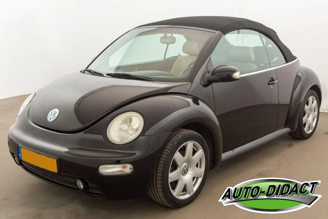 Volkswagen New Beetle (2003) — foto 1