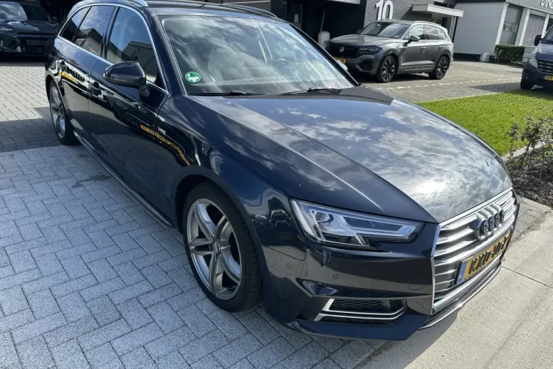 Audi A4 (2018)