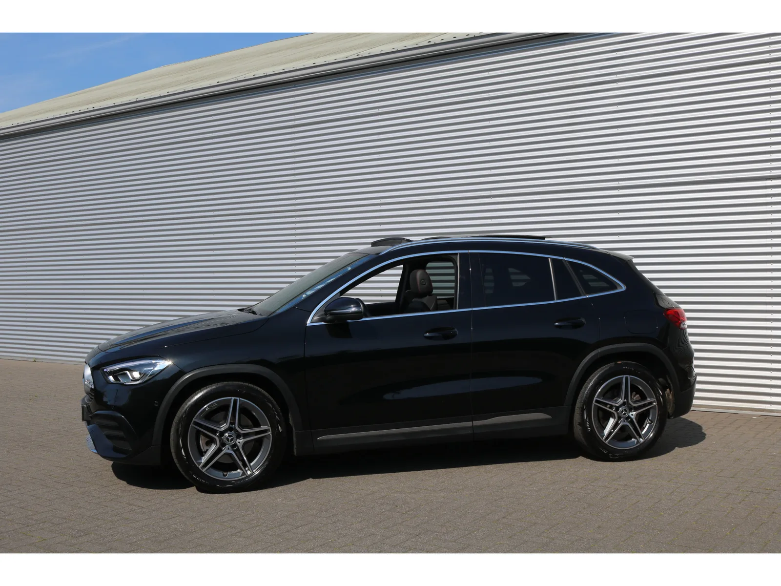 Mercedes-Benz GLA-Klasse (2021) — foto 1