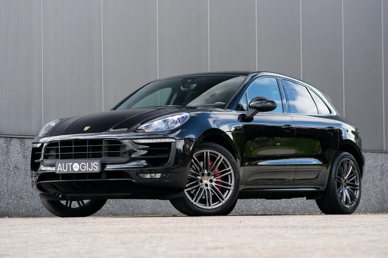 Porsche Macan (2016)