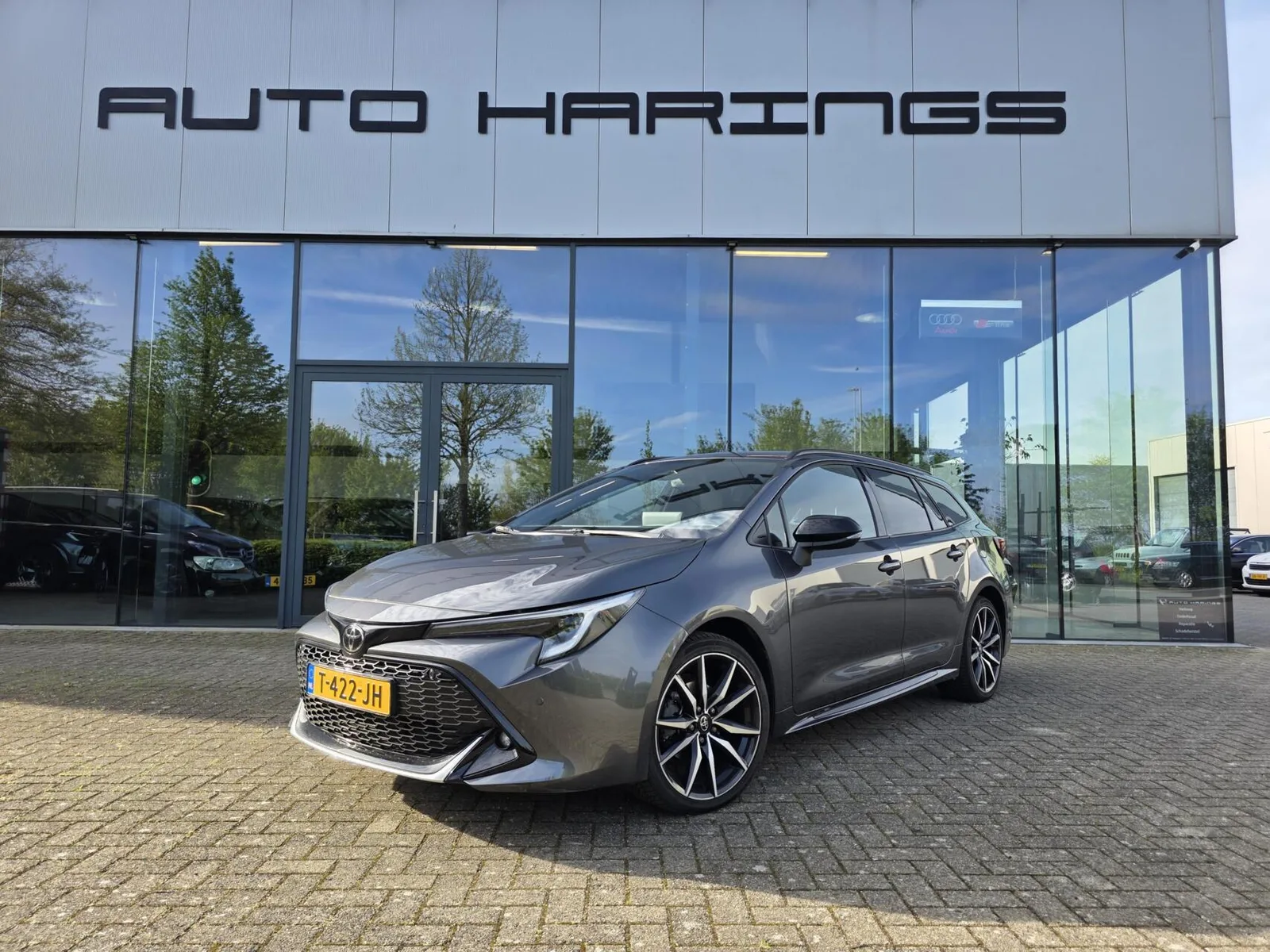 Toyota Corolla (2023) — foto 1