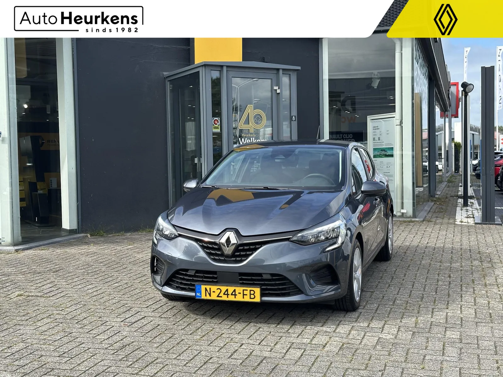 Renault Clio (2021) — foto 1