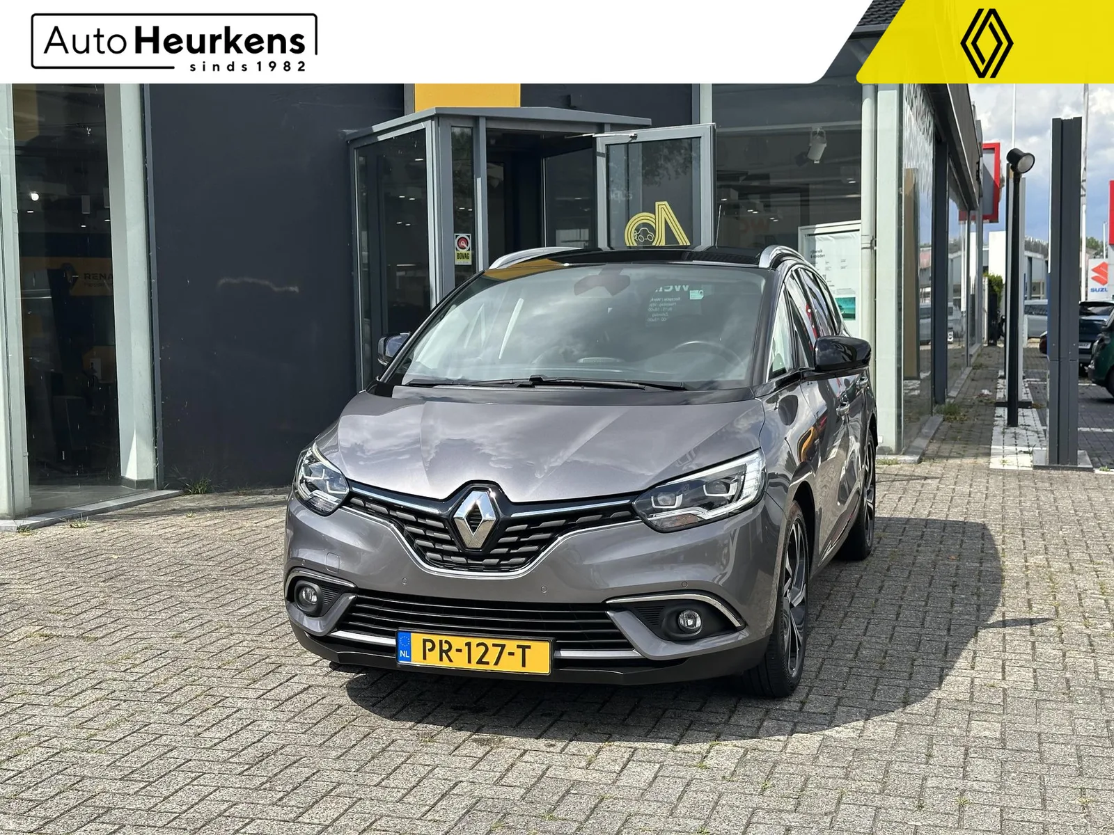Renault Grand Scénic (2017) — foto 1