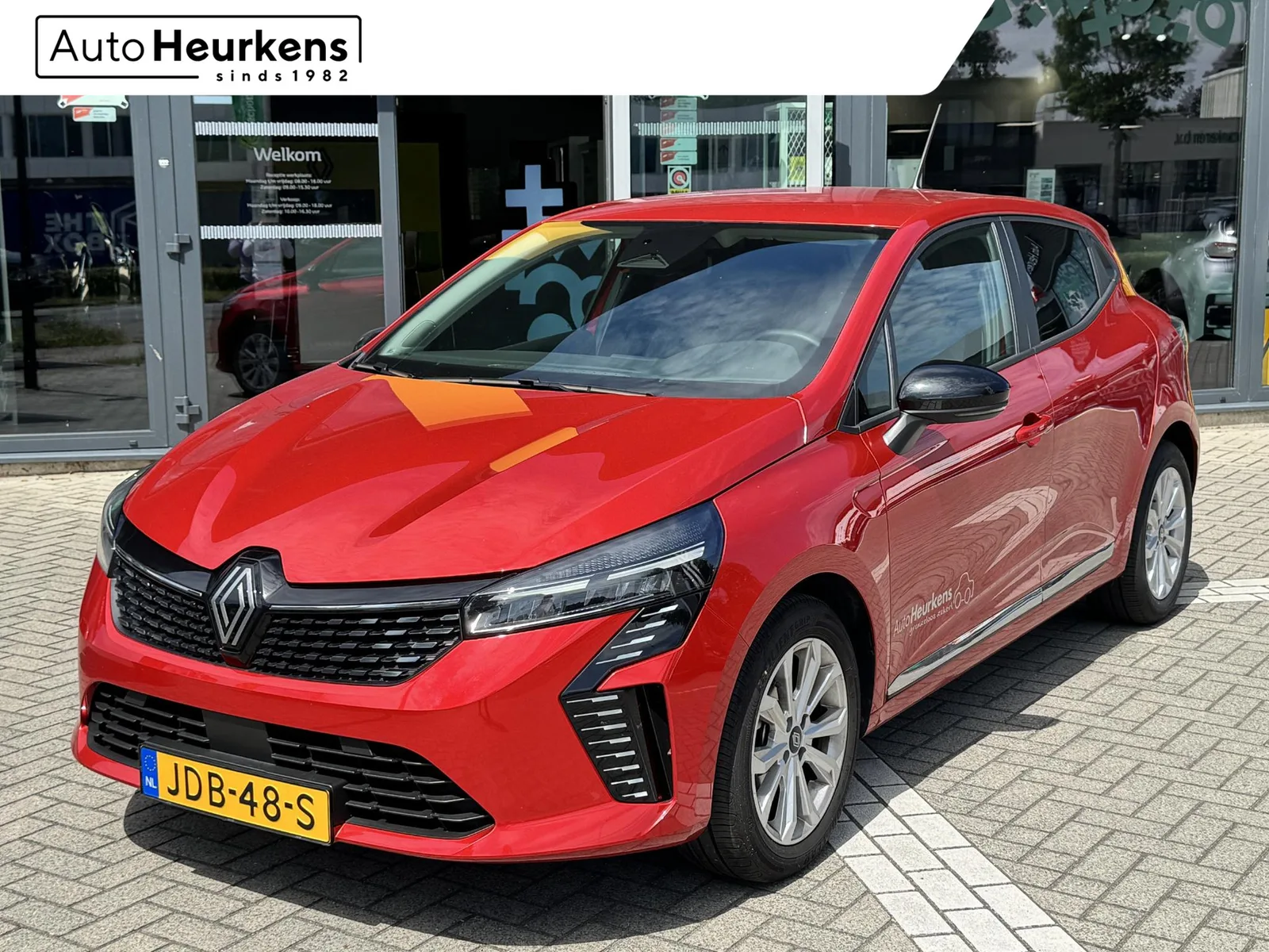 Renault Clio (2025) — foto 1