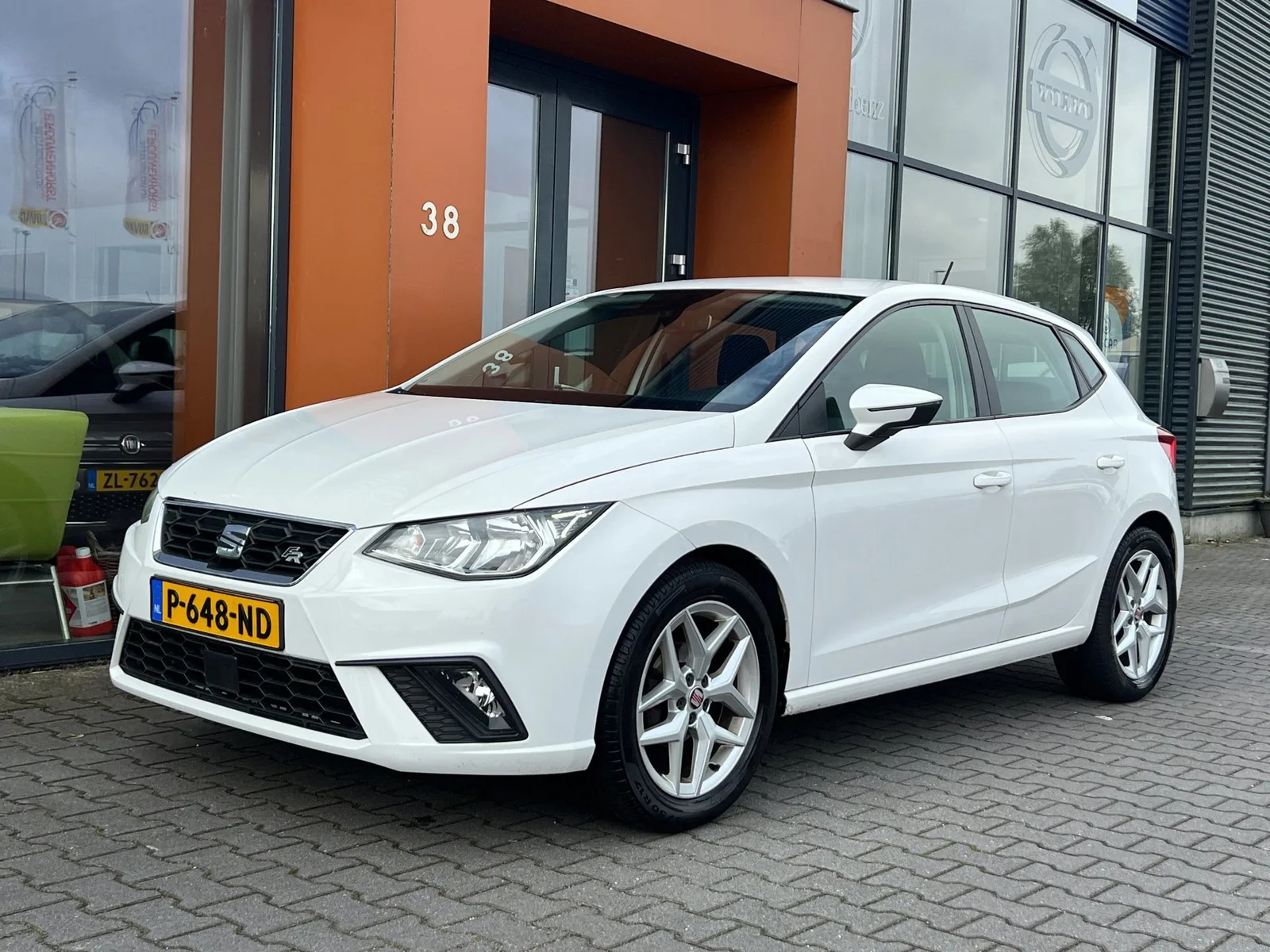 SEAT Ibiza (2017) — foto 1