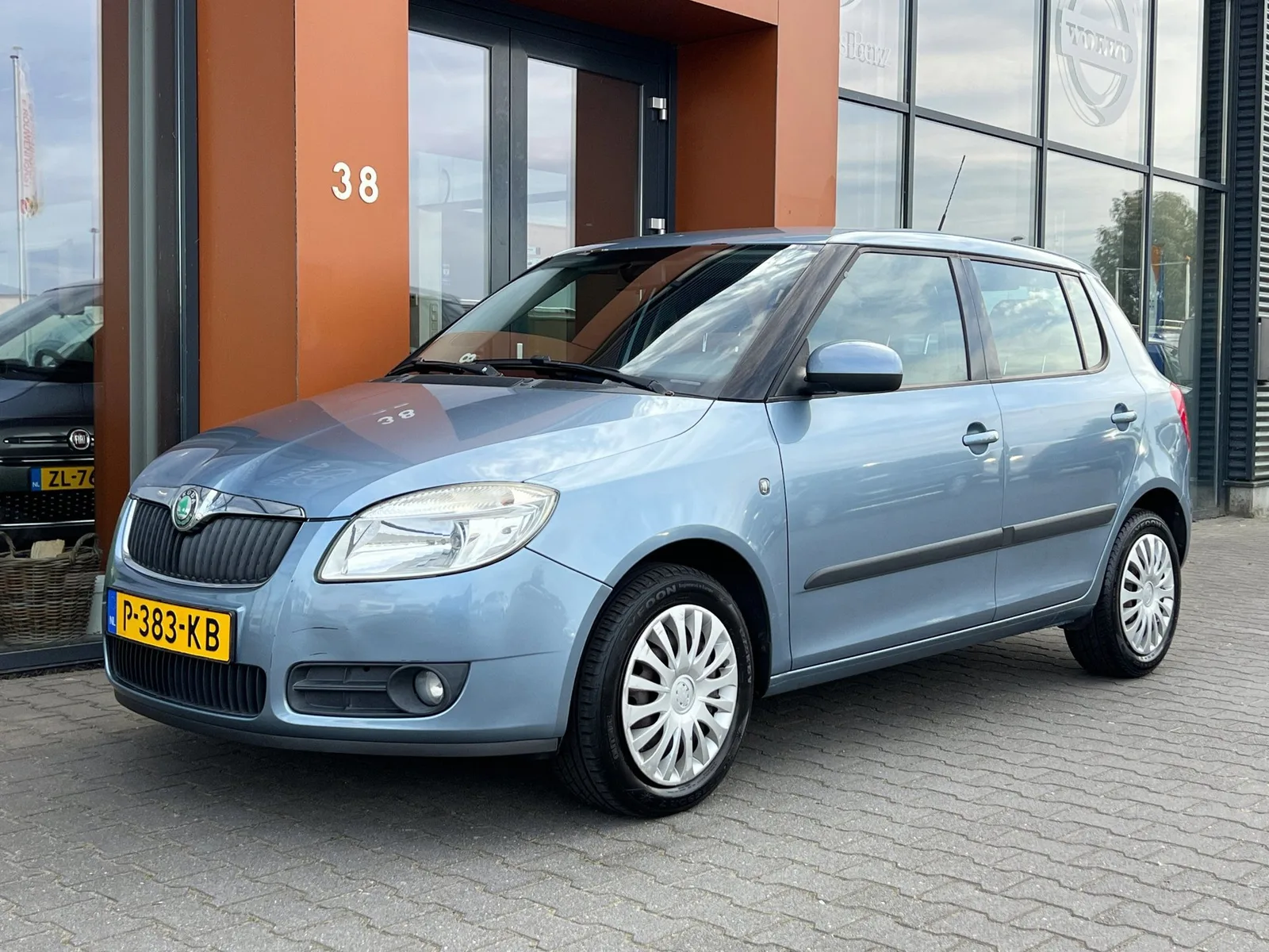 Škoda Fabia (2009) — foto 1