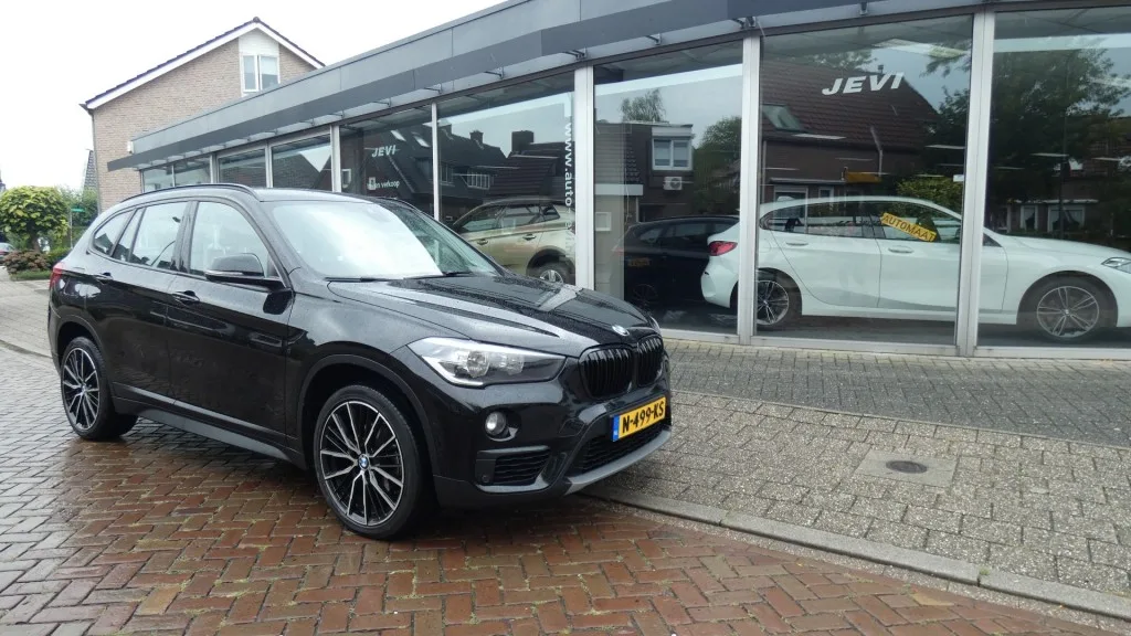 BMW X1 (2019) — foto 1