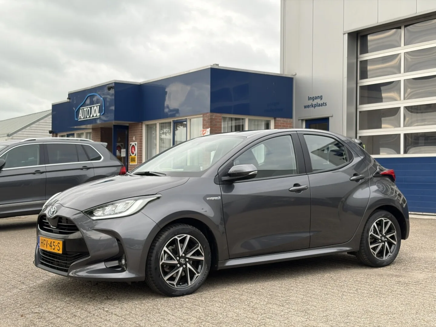 Toyota Yaris (2020) — foto 1