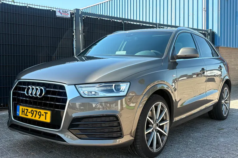 Audi Q3 (2016)