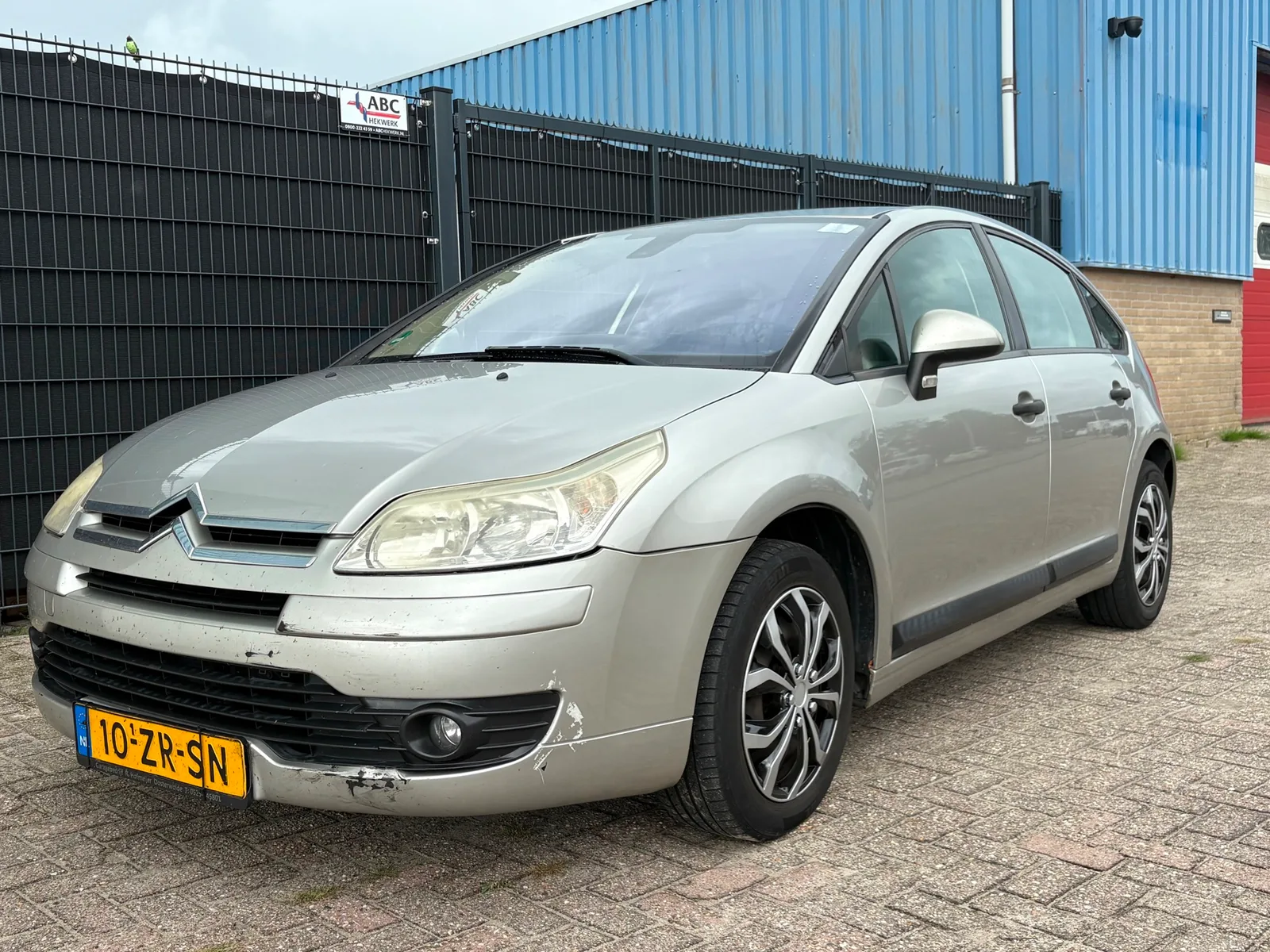 Citroën C4 (2008) — foto 1