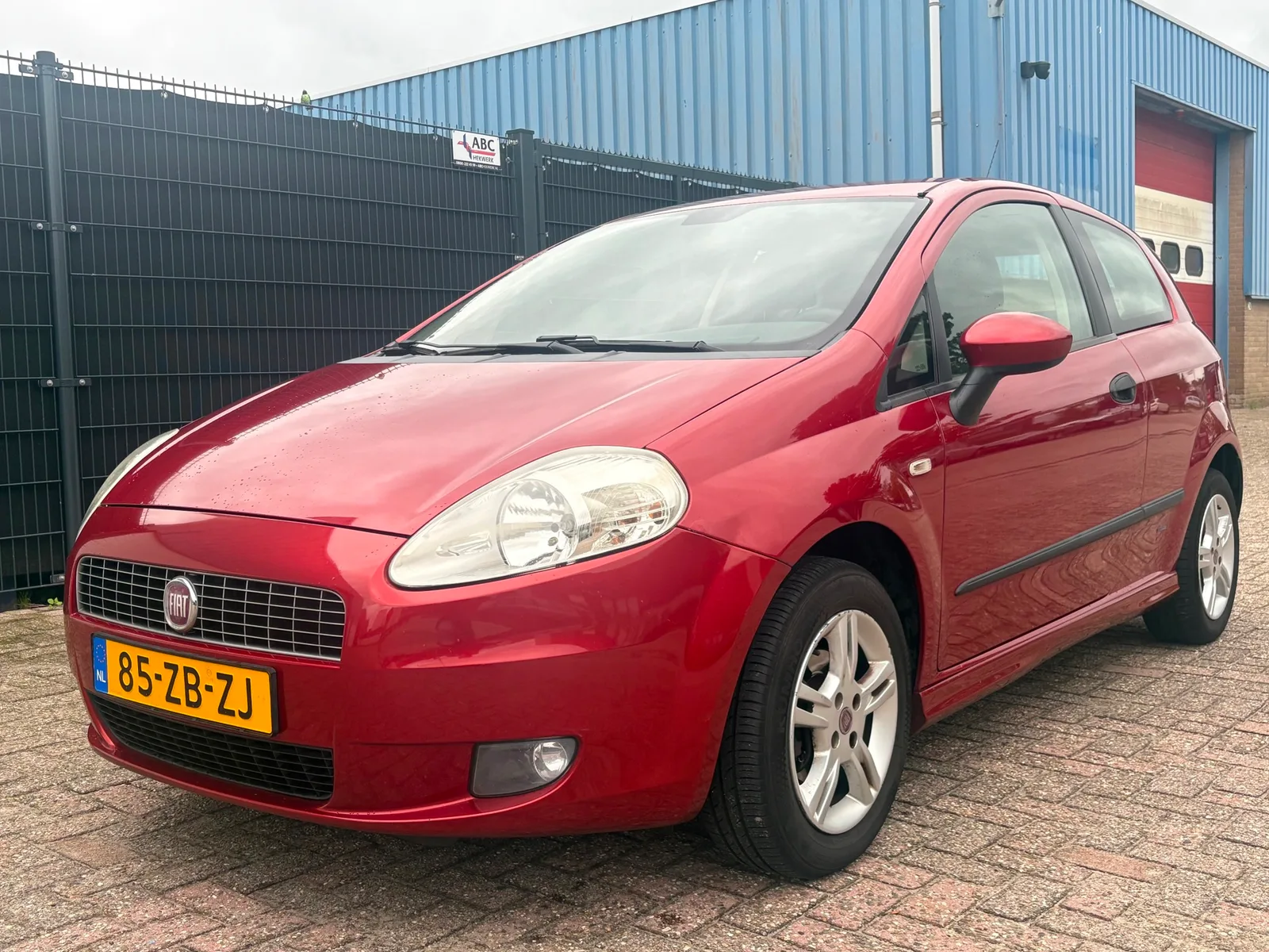Fiat Grande Punto (2007) — foto 1