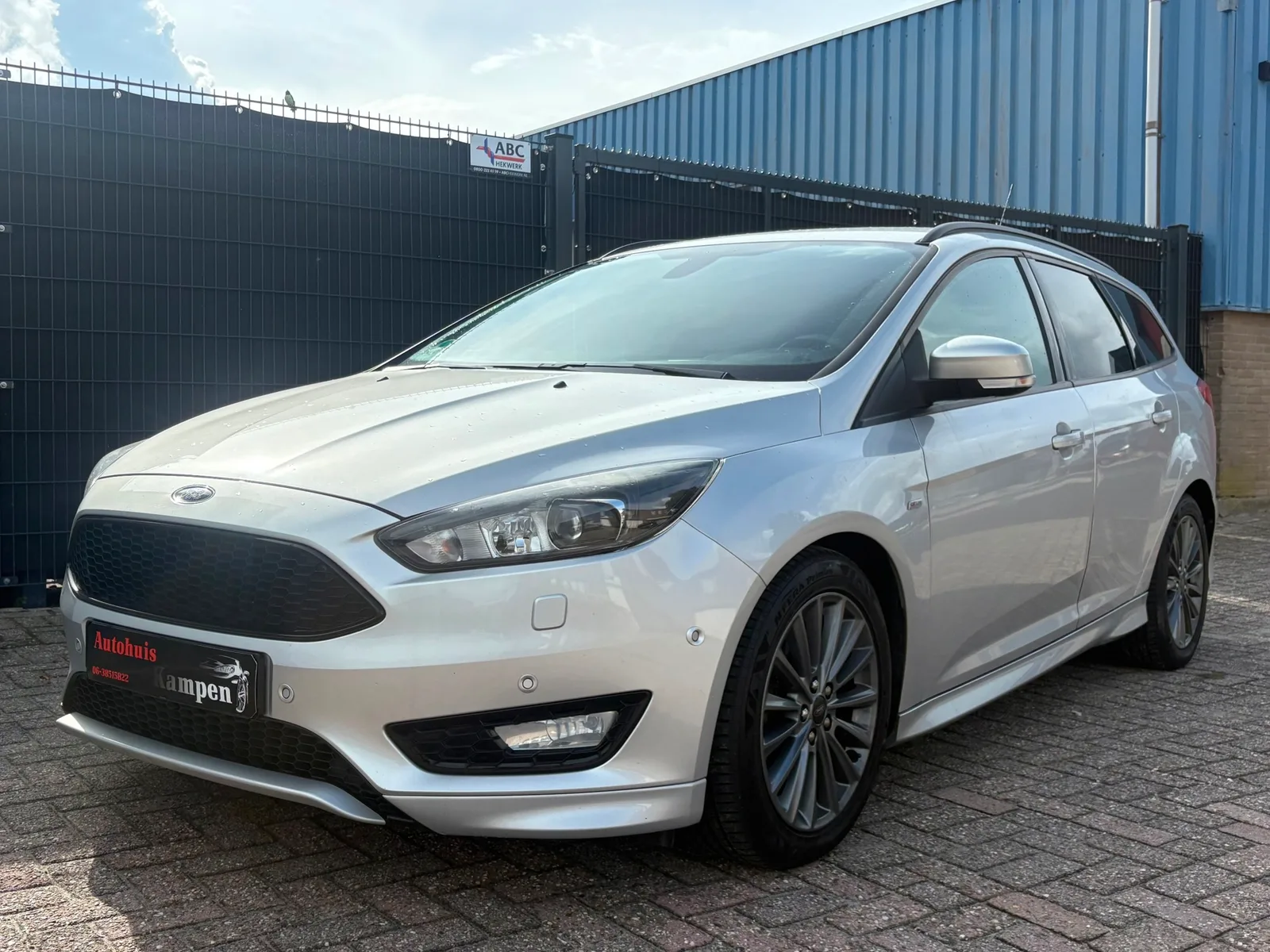 Ford Focus (2018) — foto 1