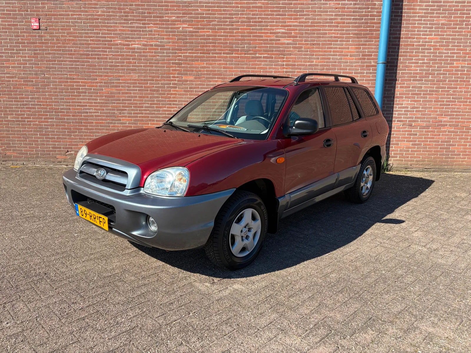 Hyundai Santa Fe (2004) — foto 1