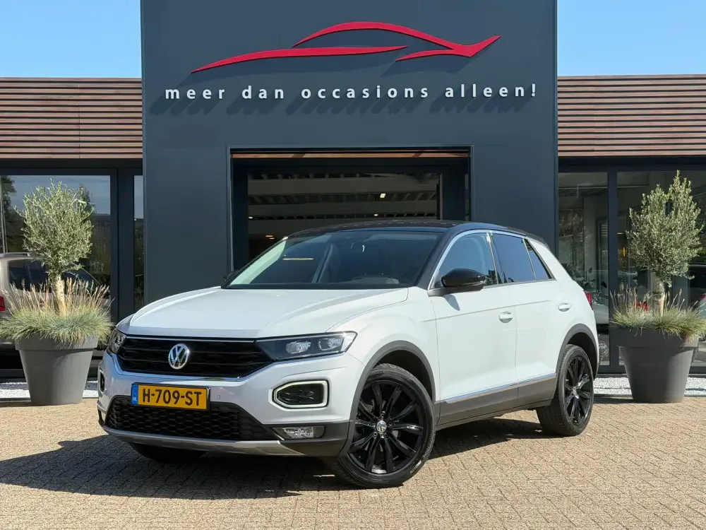Volkswagen T-Roc (2019) — foto 1