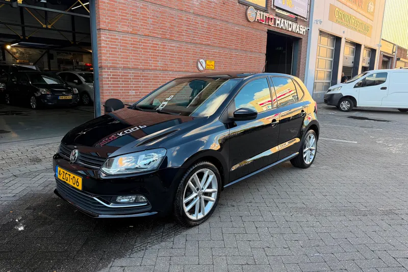 Volkswagen Polo (2015)