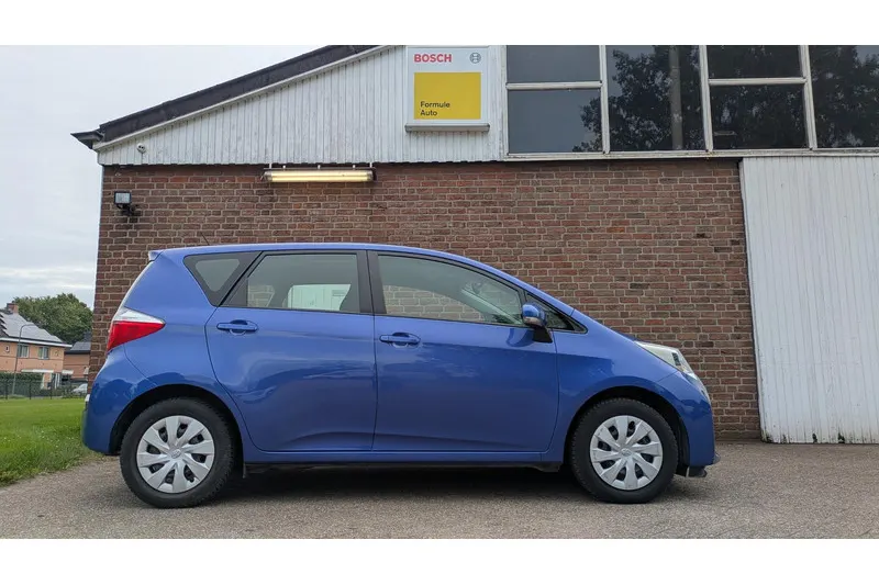 Toyota Verso S (0)