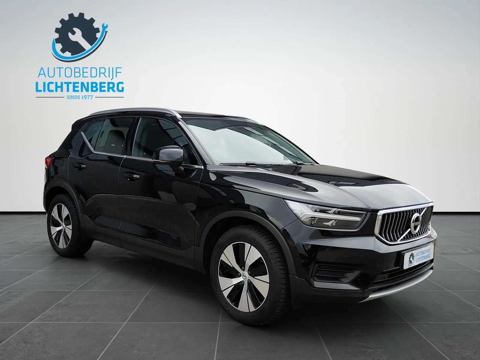 Volvo XC40 (2022) — foto 1