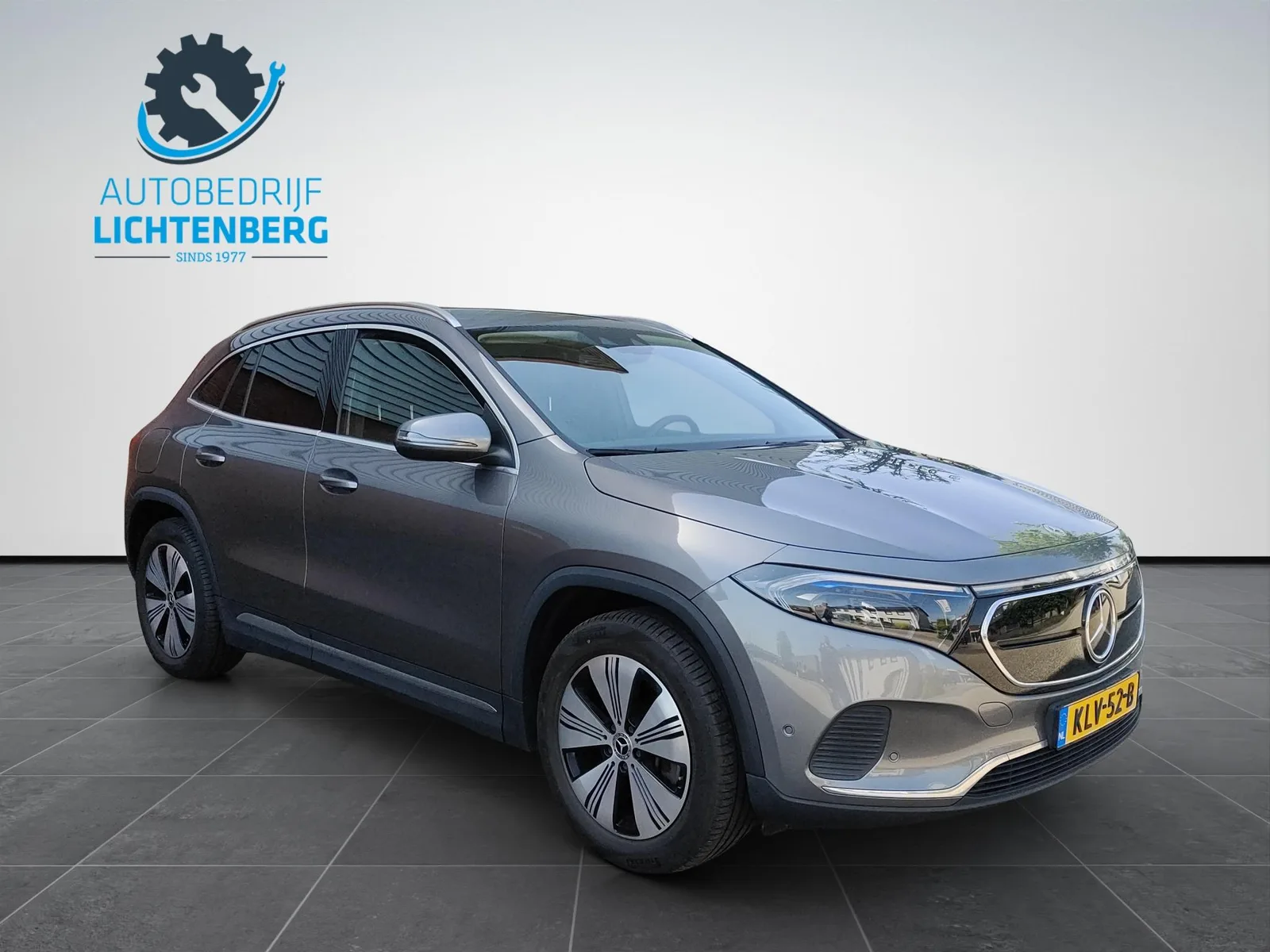 Mercedes-Benz EQA (2023) — foto 1