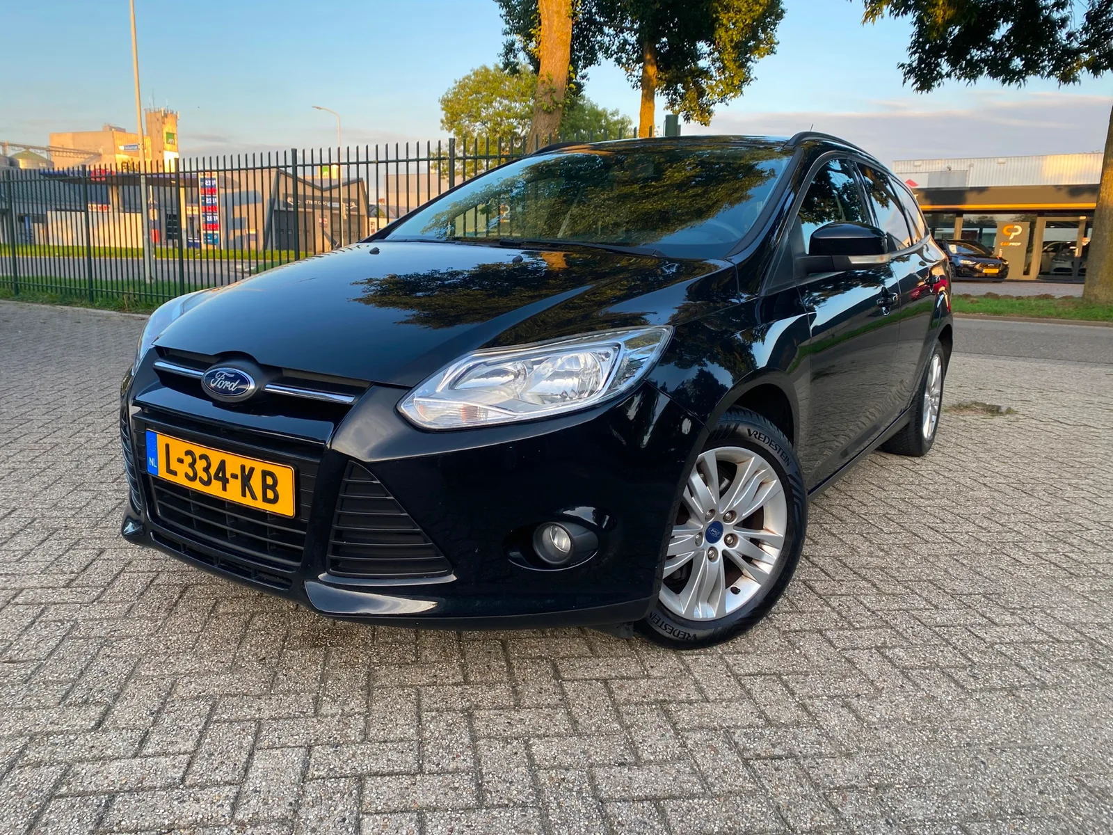 Ford Focus (2014) — foto 1