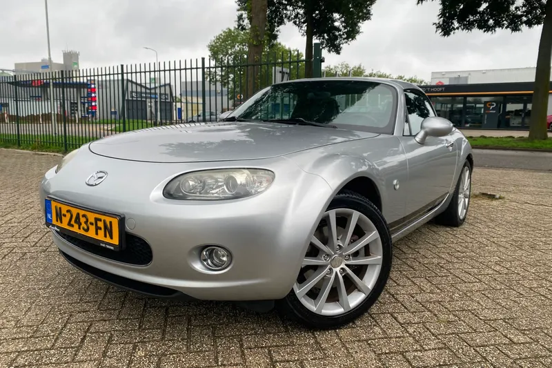 Mazda MX-5 (2008)