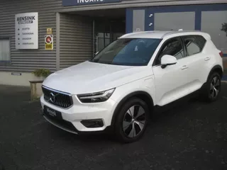 Volvo XC40 (2022) — foto 1
