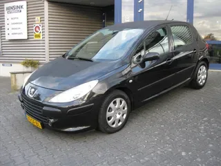 Peugeot 307 (2005) — foto 1